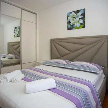 San Marino Apartment Makarska