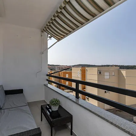 Apartment San Marino